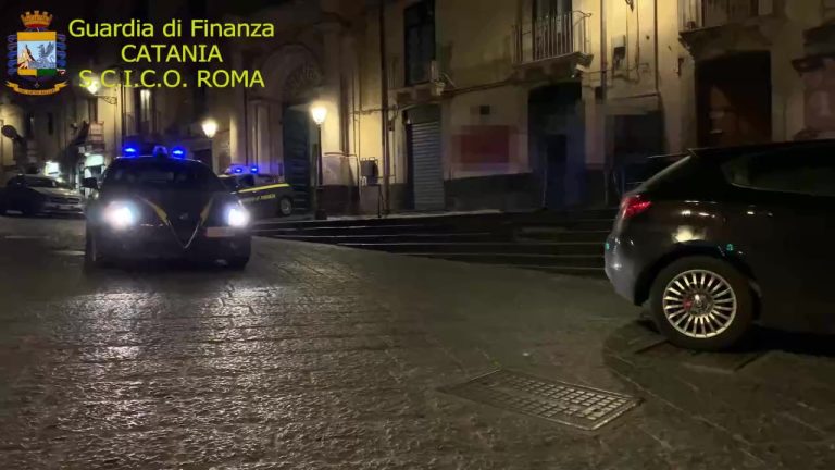 Sicilia, maxi operazione antimafia: indagate 23 persone