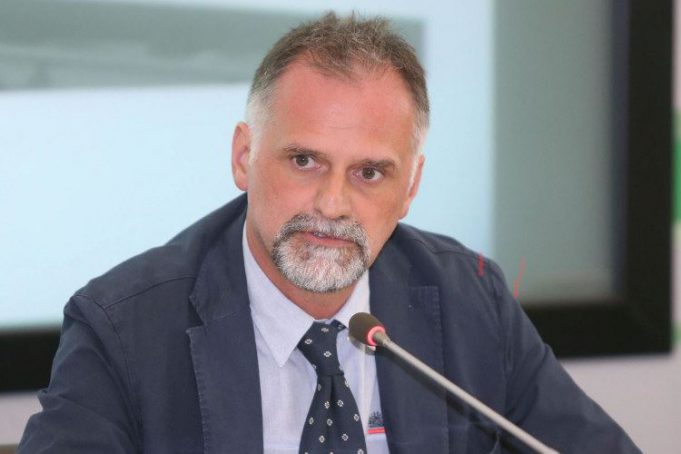 Coronavirus, parla il ministro Garavaglia dalla Sardegna: “La novità quest’anno è che oltre al piano di vaccinazione, che va molto veloce, ci sarà il lasciapassare europeo”