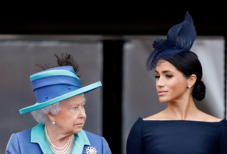 Intervista choc di Meghan: la Regine Elisabetta risponde dicendosi addolorata, “tutta la famiglia è dispiaciuta”