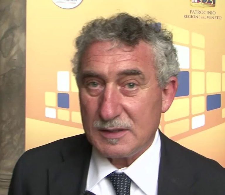 Coronavirus, parla il direttore generale della Sanità del Veneto: “Siamo in piena pandemia”