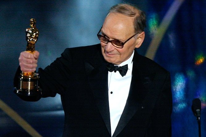 Cinema, agli Oscar 2021 Hollywood ricorderà e celebrerà il maestro Ennio Morricone