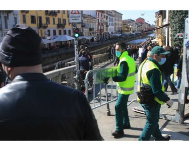 Coronavirus, a Brescia a Milano oltre mille nuovi contagi