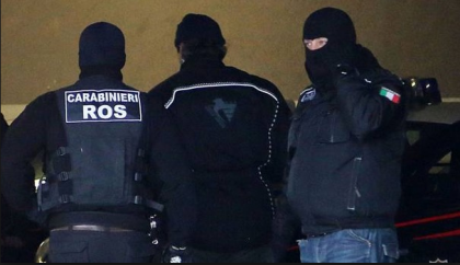 Calabria, 14 arresti di persone vicine alla cosca mafiosa Piromalli
