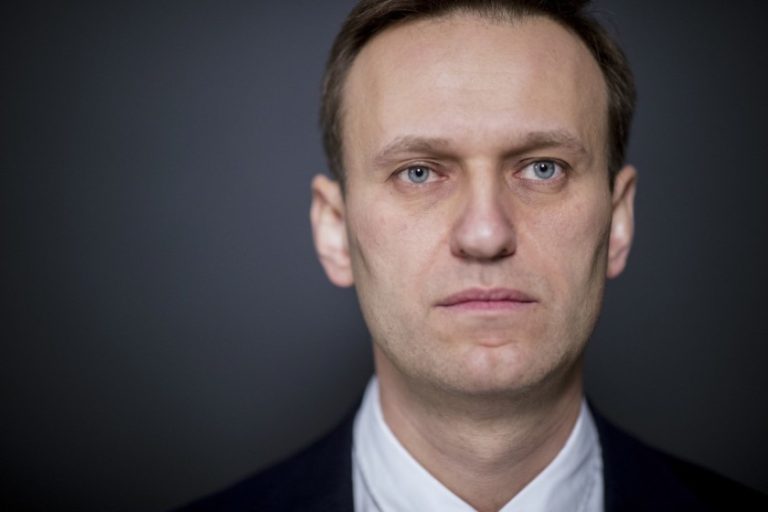 Il Cremlino rassicura: Alexei Navalny sta bene