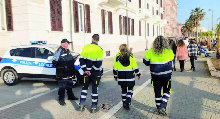 Civitavecchia: positiva al Covid-19 viola la quarantena per un aperitivo