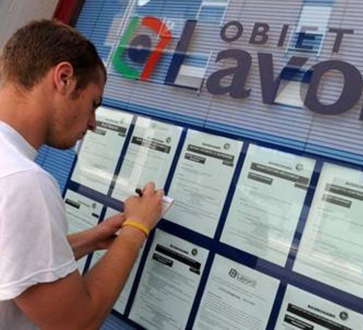 Istat: nel 2020 crollo dell’occupazione: persi 456mila posti di lavoro