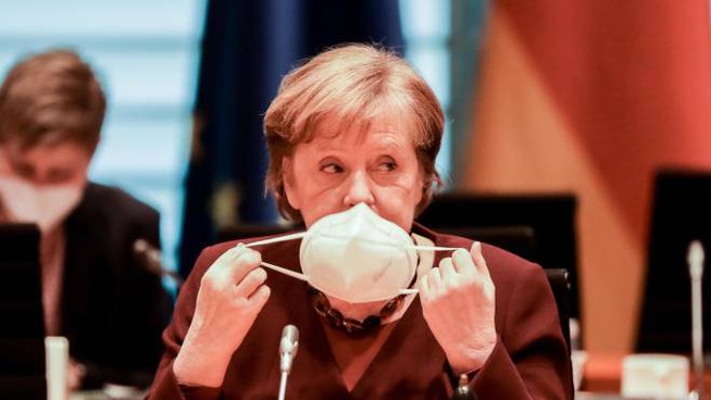 Coronavirus, in Germania la cancelliera Merkel vuole prolungare il lockdown anche per il mese di aprile