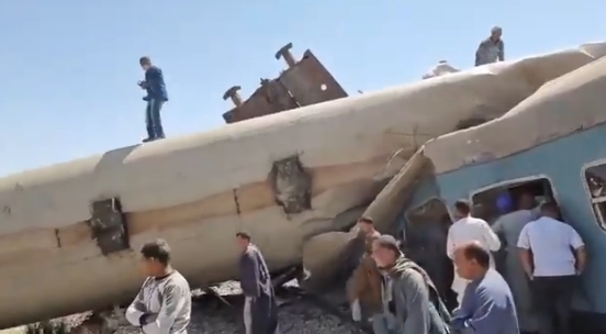 Egitto, drammatico scontro fra treni: 32 morti e 66 feriti