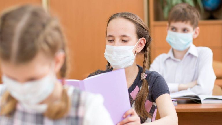 Covid, le Asl di Roma non hanno mai chiesto la chiusura anticipata delle scuole per arginare la pandemia