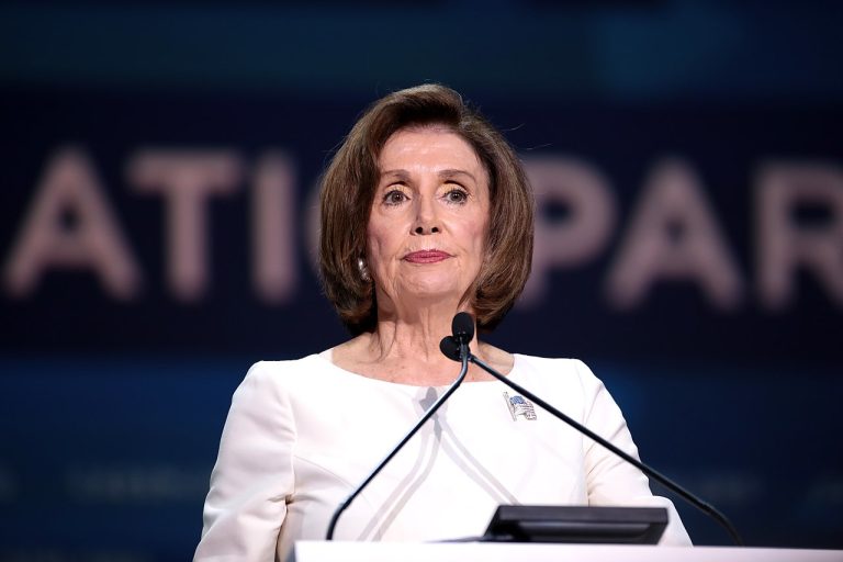 Tensione Usa-Cina per il viaggio di Nancy Pelosi a Taiwan