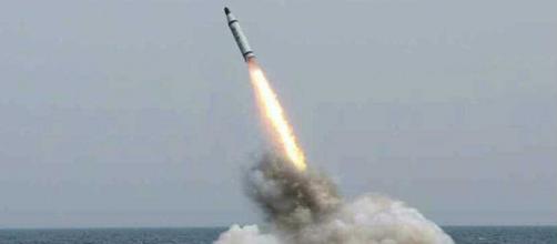 La Corea del Nord ha lanciato due missili balistici a corto raggio nelle acque al largo della costa orientale