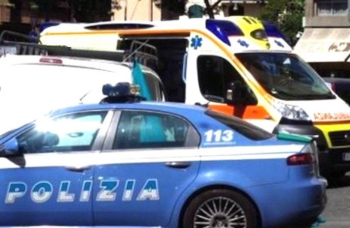 Campi Bisenzio (Firenze), operaio muore schiacciato da un rullo