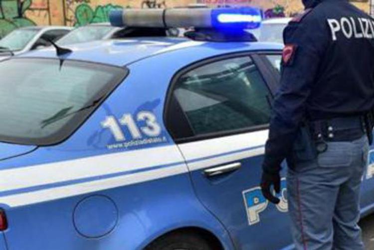 Roma, arrestata  per estorsione una 44enne positiva al Covid: era fuggita da Firenze