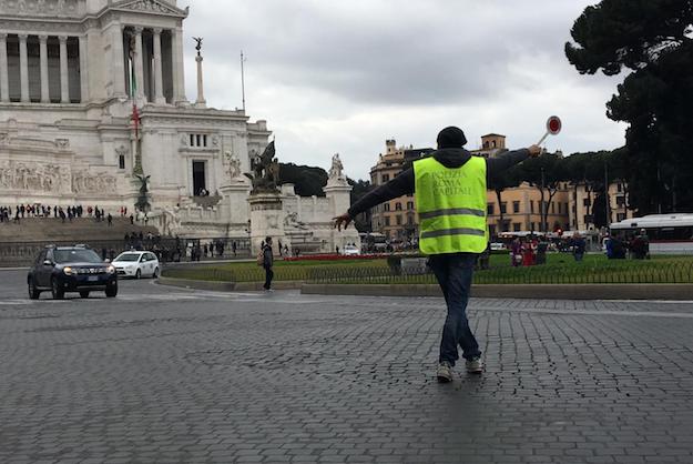 Domenica 14 marzo ecologia nella Capitale: stop alle auto nella Ztl. Gli orari: 7.30-12.30 e 16.30-20.30