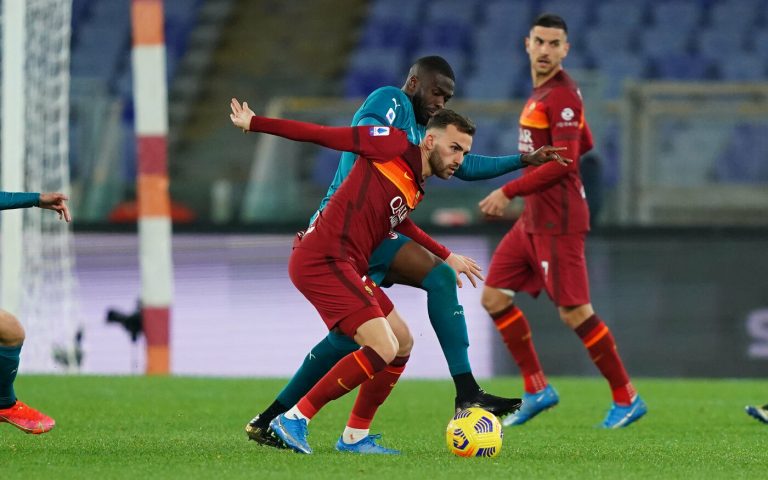 Calcio, il Milan vince all’Olimpico contro la Roma