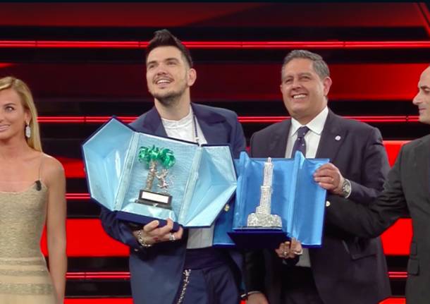 Sanremo: Ermal Meta sempre al comando dei Big. Gaudiano vince per le Nuove Proposte