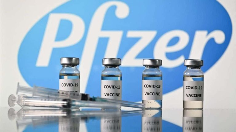 Arrivano oggi per le Regioni 1,5 milioni di dosi del vaccino Pfizer