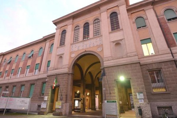 Coronavirus, chiude la terapia intensiva al Policlinico Sant’Orsola di Bologna