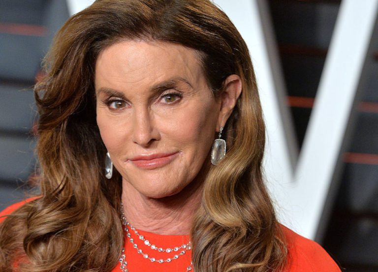 Usa, la paladina dei diritti transgender Caitlyn Jenner si candida per governare la California