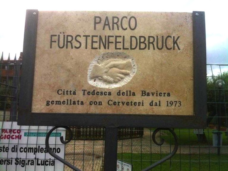 Di chi è veramente il parco Furstenfeldbruck?