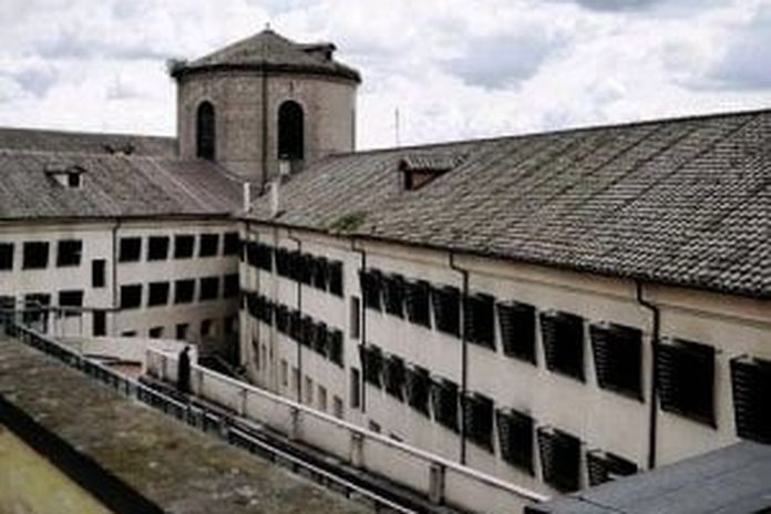 Covid, sono 162 (di cui 13 nuovi giunti) i detenuti attualmente positivi su una popolazione carceraria di 53.954 unità, circa lo 0,3%