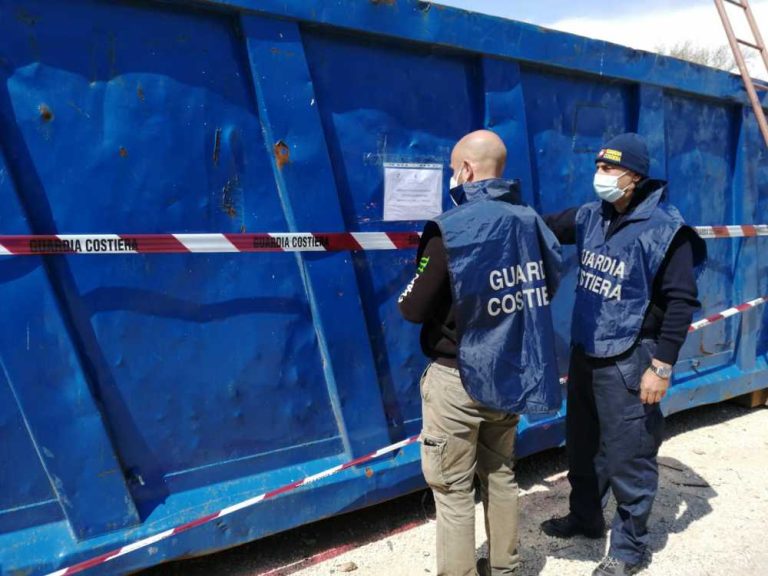 Fiumicino: la Guardia Costiera sequestra un cantiere navale