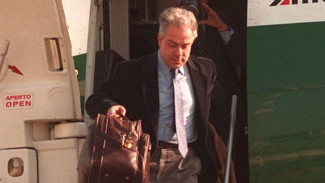 Terrorismo, tra gli arrestati in Francia c’è Giorgio Pietrostefani condannato per l’omicidio del commissario Calabresi del ’72