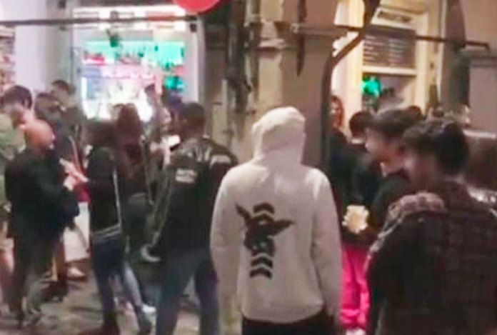 Milano, incidenti durante un video rap: al via 13 perquisizioni della polizia