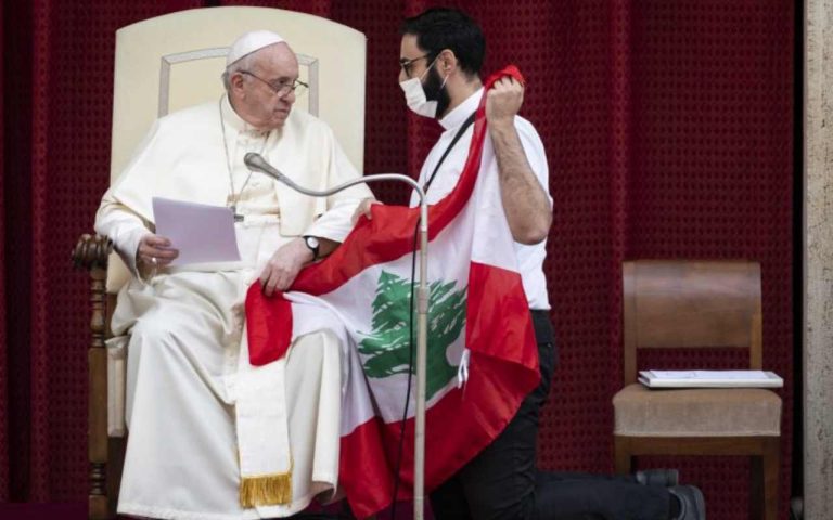 Papa Francesco ha incontrato in udienza privata il Primo Ministro designato del Libano Saad Hariri