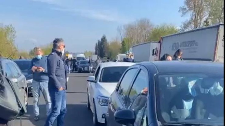 Uscita A1 Incisa (Firenze), i ristoratori bloccata la strada, investito un manifestante