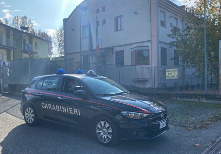 Paternò (Catania), Voleva dar fuoco alla ex e al loro bambino: un 18enne è stato arrestato dai carabinieri