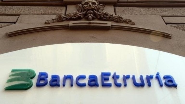 Arezzo, crac della Banca Etruria: richiesta di condanna per tutti i 24 imputati
