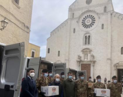 Bari, donati cinque quintali di pasta e biscotti Divella per le famiglie in difficoltà