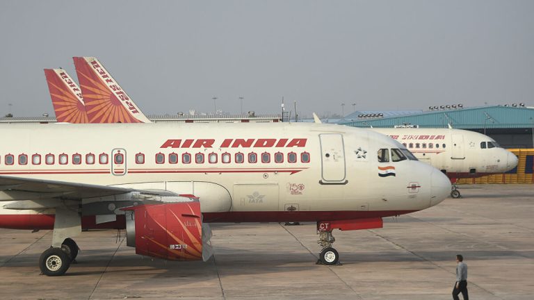 La compagnia indiana Air India ha denunciato di aver subito il furto dei dati di circa 4,5 milioni di passeggeri