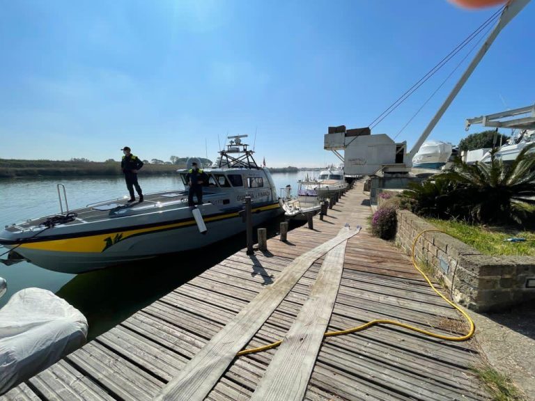 Sequestrato un cantiere navale sul Tevere a Fiumicino: denunciati 3 responsabili