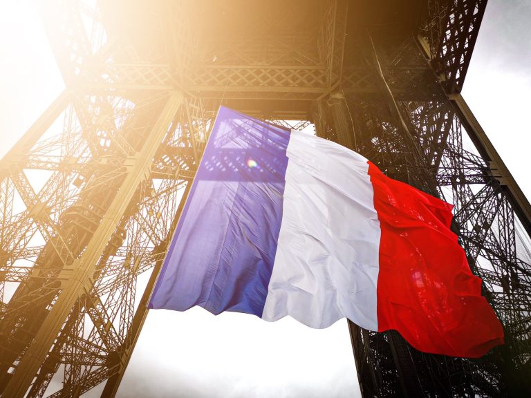 L’economia francese è andata a sorpresa in negativo nel primo trimestre con un calo dello 0,1%