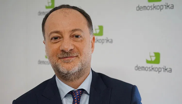 Turismo in ripresa: sono almeno 39 milioni (+12% sul 2020) gli arrivi tra italiani e stranieri stimati per l’estate con 166 milioni di presenze (+16,2%)