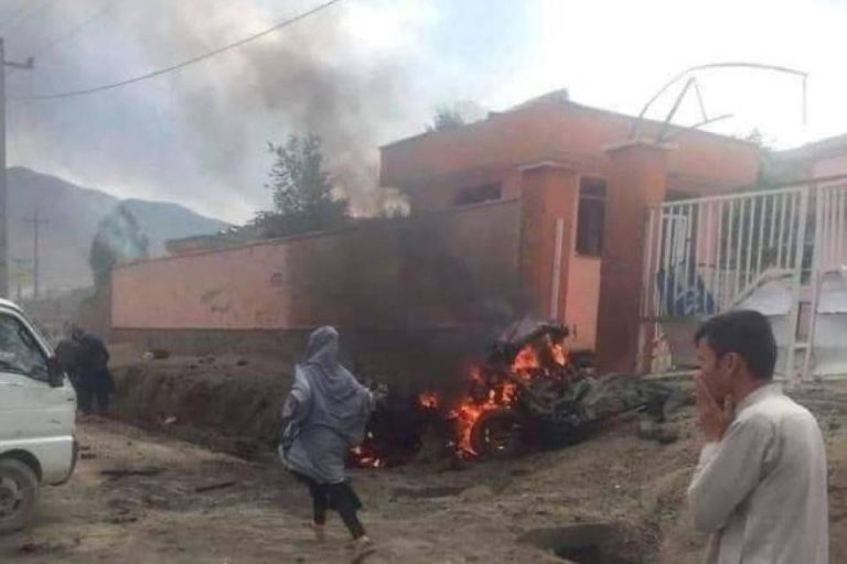 Afghanistan, esplosione a Kabul davanti ad una scuola: 25 morti e 52 feriti
