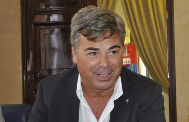 Foggia, Il sindaco dimissionario Franco Landella (Lega) è indagato e il reato di corruzione