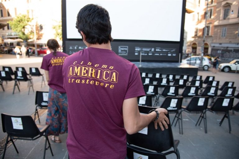 Aggressione a due giovani a Trastevere: l’associazione “Piccolo Cinema America” sarà parte civile al processo