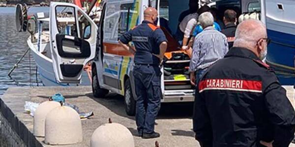 Tragedia a Palinuro (Caserta), bimba tedesca di 4 anni muore dopo una caduta da un dirupo