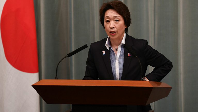 Olimpiadi di Tokyo, parla il presidente del comitato organizzatore: “Non possiamo rinviare ancora”