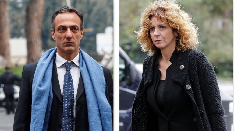 M5S senza pace, Marcello De Vito querela Barbara Lezzi: “Non sono mai stato cacciato dal Movimento”