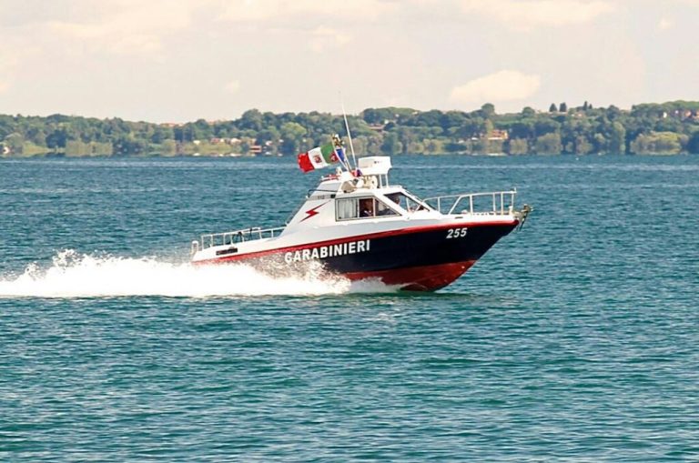 Bracciano, proseguono le ricerche di un turista olandese disperso nel lago