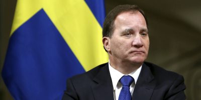 Svezia, si dimette il premier Stefan Lofven