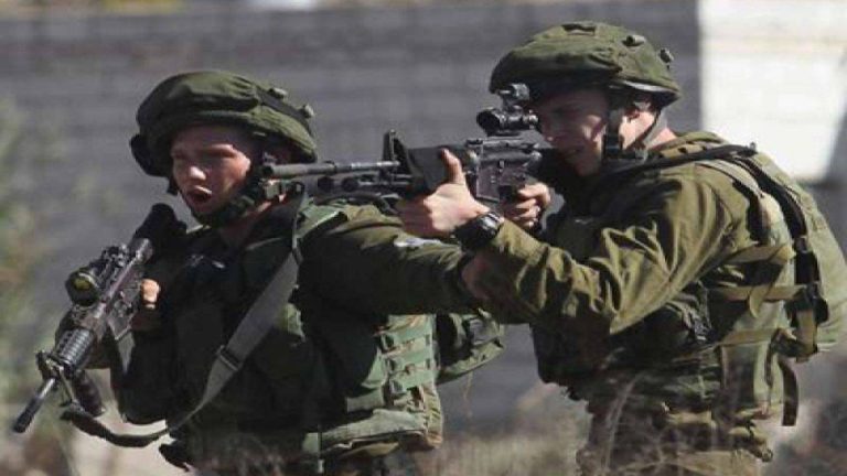 Cisgiordania: in uno scontro a fuoco con i militari israeliani muoiono tre palestinesi