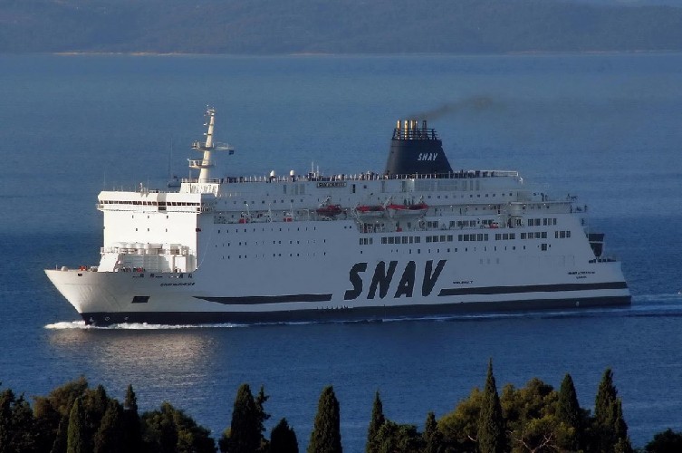 E’ atteso stamani l’arrivo a Pozzallo della nave quarantena Snav Adriatico con 192 migranti di cui 12 positivi al Covid