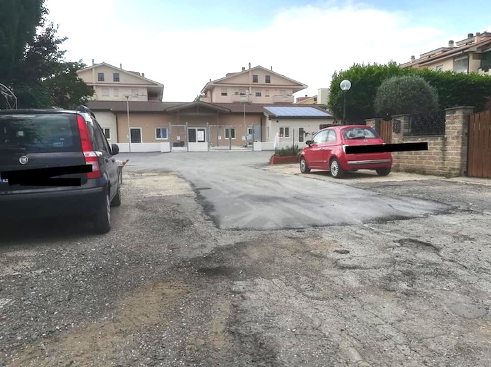 Asilo nuovo, strada vecchia