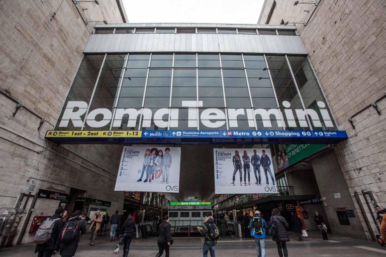 Roma, lite tra clochard alla Stazione Termini: un arresto