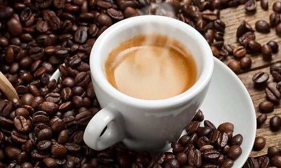 La tensione sui prezzi delle materie prime non risparmia il caffè: il costo del chicco verde ha subito un aumento di oltre il 40% nel giro di un anno